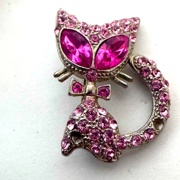 🐱 Beautiful Edgy Vintage Antique Pink Crystal Cat Brooch - Picture 10 of 13